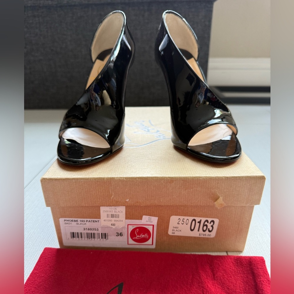 Christian Louboutin Phoebe 100 Patent Womens Black Heel Like Bootie 36 6